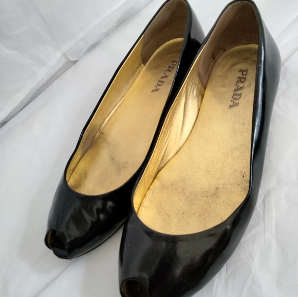 Prada classic Black Patent Leather Peep Toe Ballet Flats as 38.5 - Picture 4 of 16